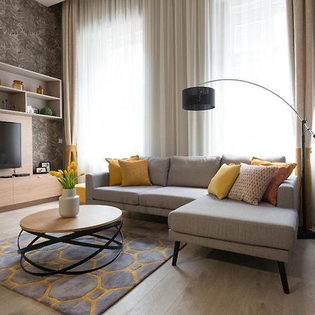 Paulay Deluxe Suites By Corall Budapest Esterno foto