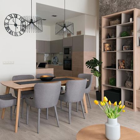 Paulay Deluxe Suites By Corall Budapest Esterno foto